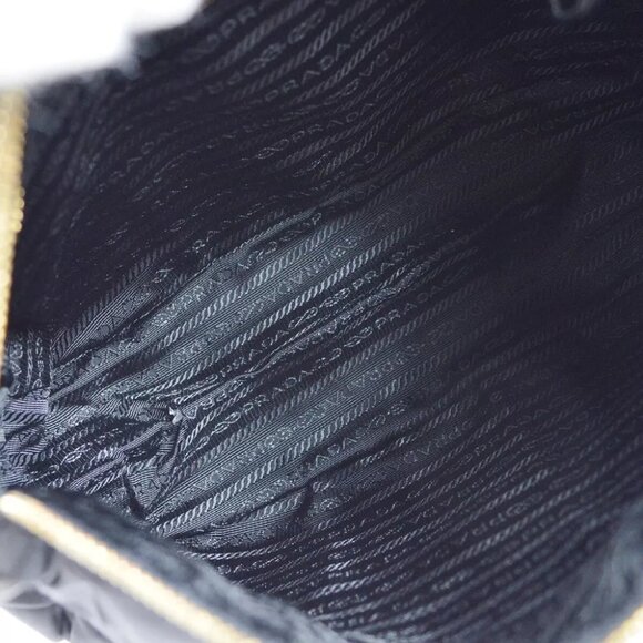 Prada Black Nylon Handbag 25 161974 - Picture 6 of 6
